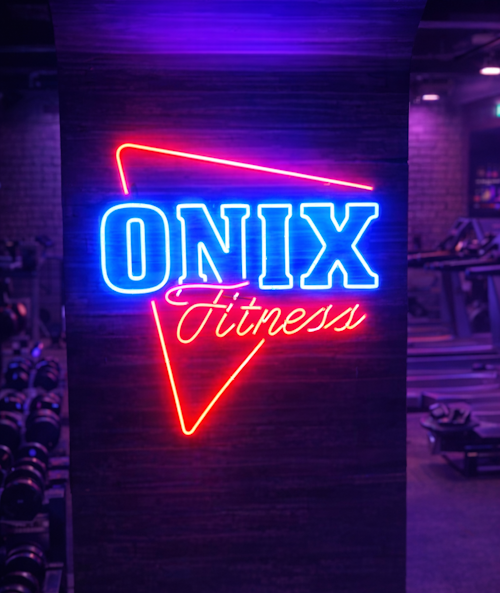 Fitness Salonu Neon Tabela